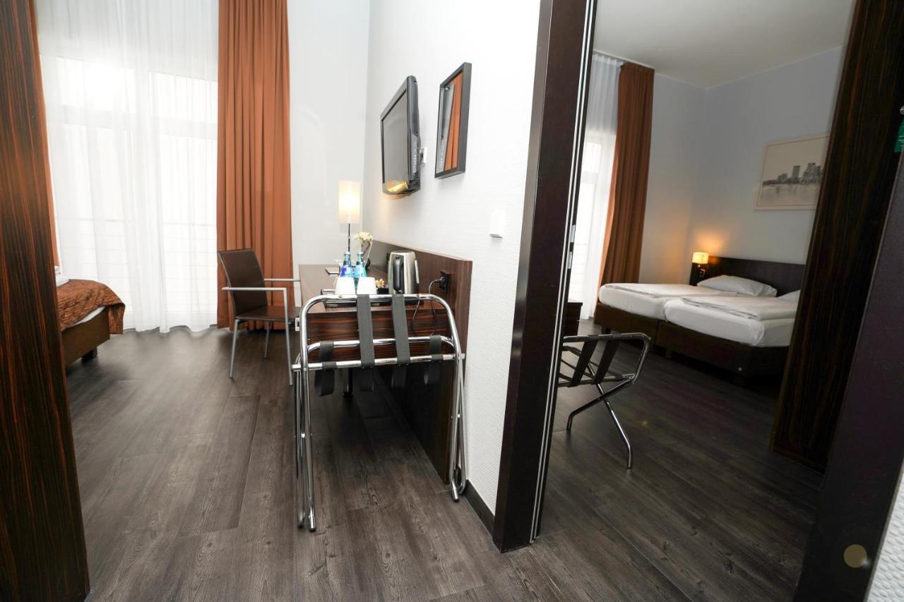 The Atrium Hotel
